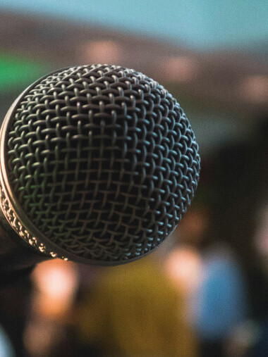 microphone Celebritys Natural Voice